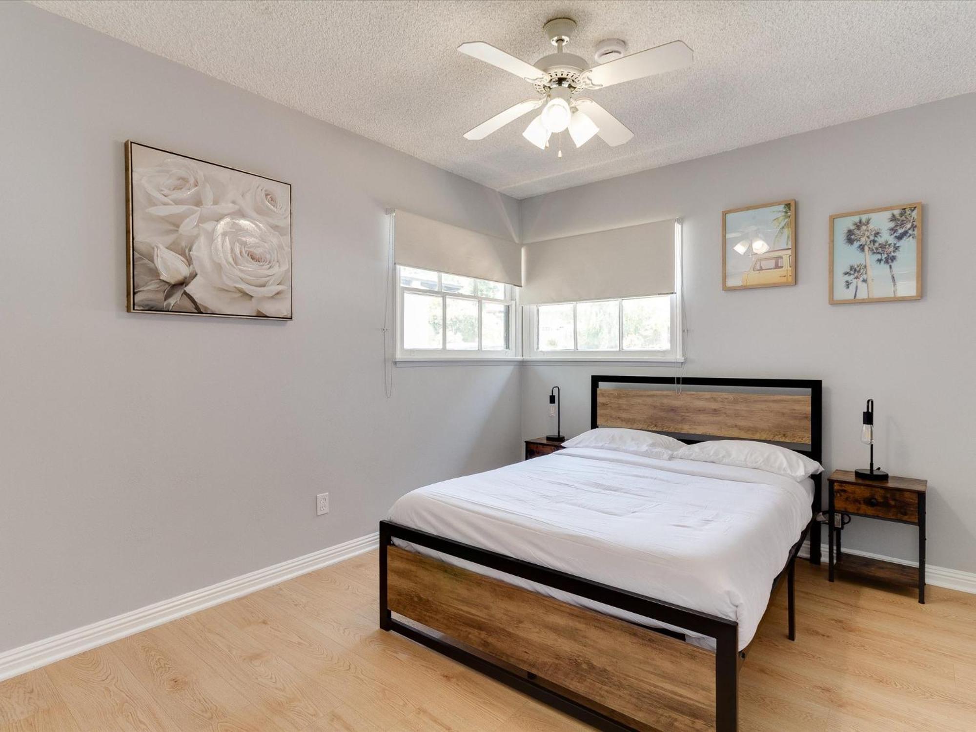 Charming 5 Bedroom Granada Hills House With Pool